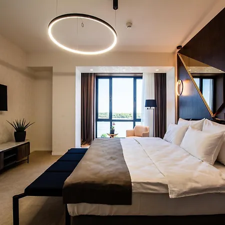 Premium Hotel, ホテル 4*